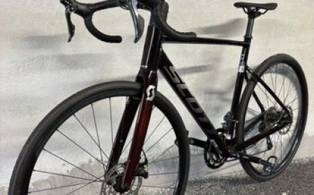 Ultimate Adventure Trips: Cycling through South Africa’s Mountain Passes and Coastal Routes