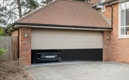 Automatic & Manual Garage Doors Poole – Book Your Free Survey