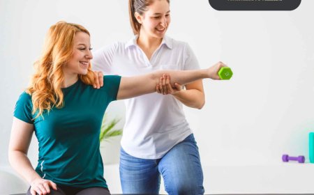 5 Star Clinic Physiotherapist Shares Three Exercises That Can Help Reduce Lower Back Pain